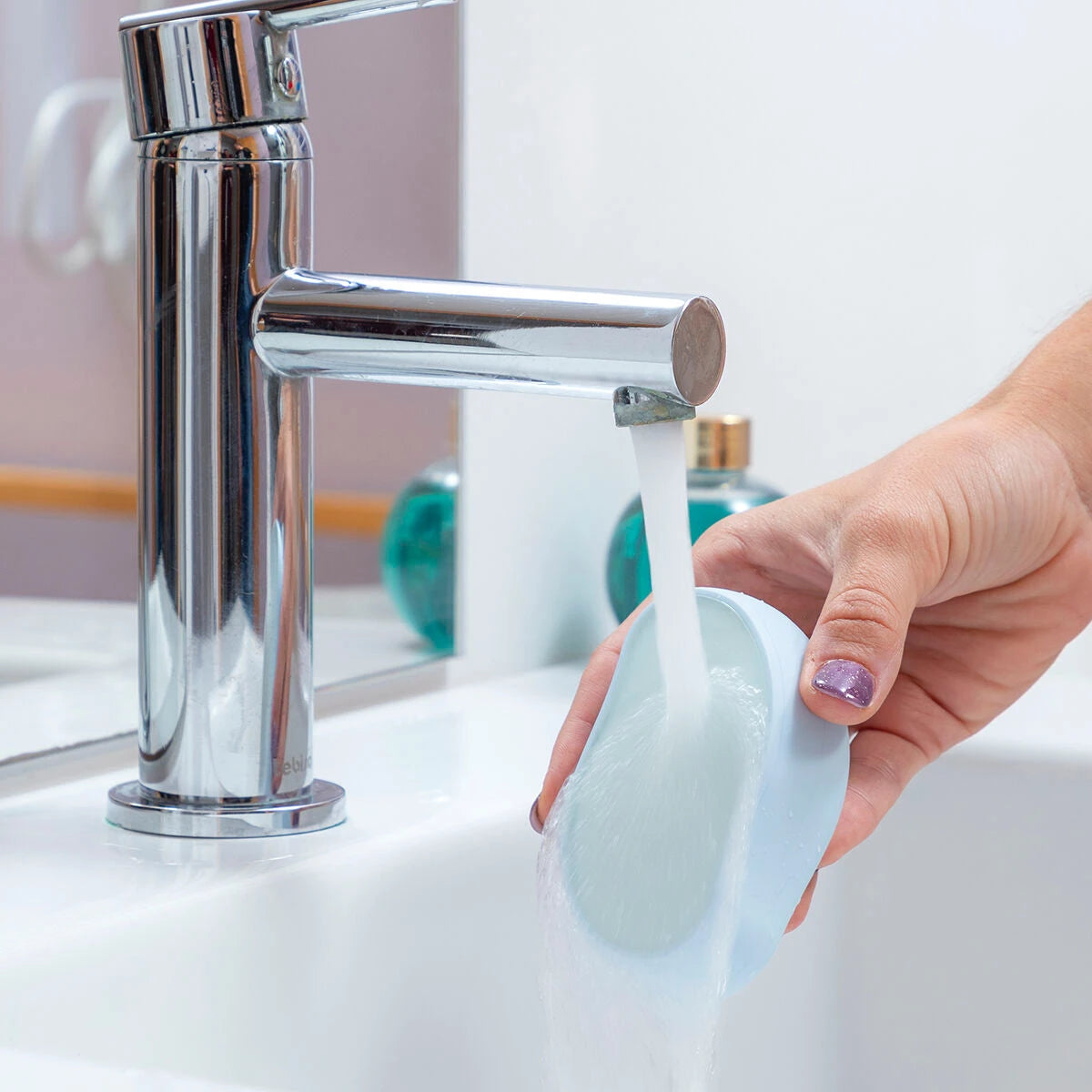 Exfoliating Friction Epilator with Nanocrystals Frepil InnovaGoods product packaging